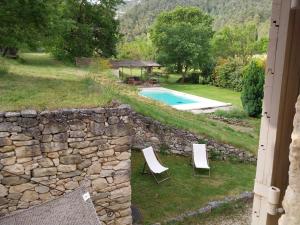 Maisons de vacances Independent Wing Of A Farmhouse In The Luberon : photos des chambres