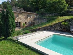 Maisons de vacances Independent Wing Of A Farmhouse In The Luberon : photos des chambres