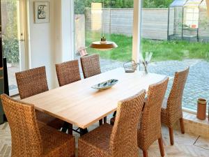 Historic Laundry House By Gentofte Lake