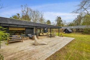 Idyllic Summer House By The Limfjorden