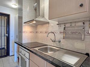 Estilo confort en Los Boliches con piscina parking