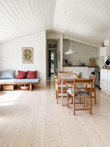 Holiday Home With View Of Melby Mill And Church - Ubytování bez kategorie ve městě Melby