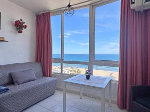 Estilo confort en Los Boliches con piscina parking