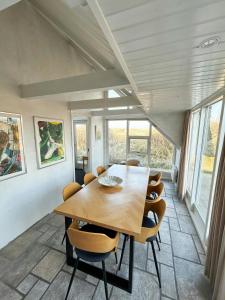 Summerhouse 150 Meters From The Sea In Hvide Sande