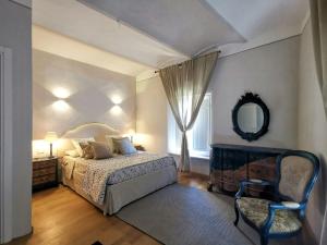 Small Castle With Sea View In Campiglia Marittima