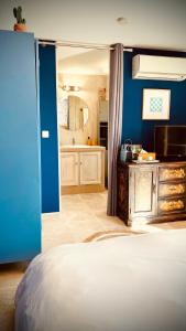Maisons de vacances Provencal Villa In The Heart Of The Maures : photos des chambres