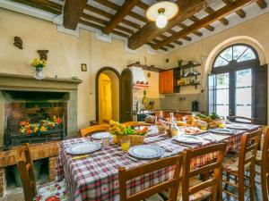 Medieval Villa In The Tuscan Hills