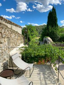 Maisons de vacances Artists Retreat In Historic Belvezet Farmhouse : photos des chambres