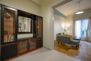 Athenian Getaway near Metro-Agios Nikolaos by ΜΡS