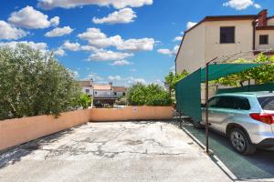 Apartments Marija 2394