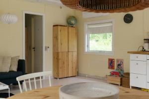 Summer House With Outdoor Kitchen By North Beach