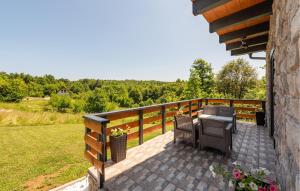 Lovely Home In Lipovlje