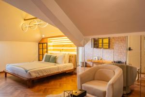 Mediterranean 5 BHK Hideaway with Pool near Popular Beaches