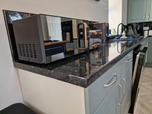 Southbarn - Spectacular Country Home