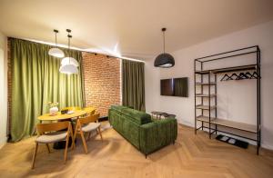 Hans Benkner Aparthotel - Premium Apartments in Old Town