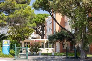 Complexes hoteliers Hotel Club Le Capet : photos des chambres
