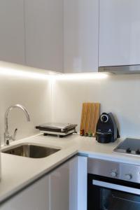 Heart of Porto by Upperground