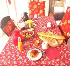 B&B / Chambres d'hotes Chambres d-hotes Sauvian : photos des chambres