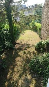 Appartements cosy 50m2 avec spa et jardin : photos des chambres