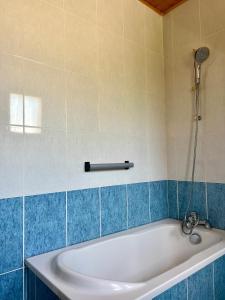 Chalets Le Chalet Charmette vue montagnes : photos des chambres