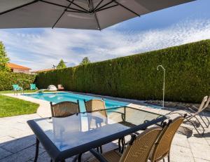 House Dinavast Bungalow