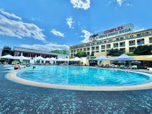 Complex Bran Brad Bega - 3hvězdičkové hotely ve městě Eforie Nord