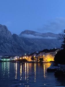 Apartment Loâso Comfy Two BDR Sixty meters to the sea