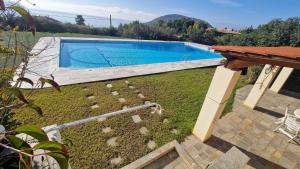 Villa Almy - shared pool with 1 house