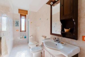 Villa Domus Olea by Just Houses SRL