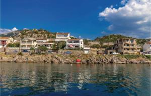 Stunning Apartment In Sveti Juraj