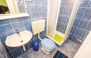 Nice Apartment In Sveti Juraj With Wifi