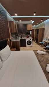 MitProt Panorama Bay 2 Luks Studio 32