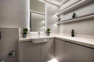 Luxury 1 BHK in Jumeirah Village Circle BydPie Concept 302