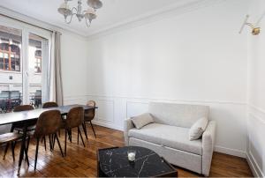 Beautiful renovated apartment near La Défense Arena - Ubytování bez kategorie ve městě Courbevoie