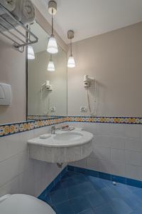 Economy Double or Twin Room room in Hotel Capri