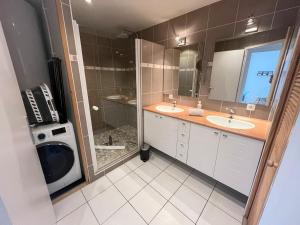Appartements Bocage - parking, balcony, close to lake : photos des chambres
