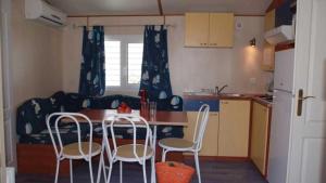 Campings Mobilhome 3 etoiles - Parc aquatique - eebgda : photos des chambres