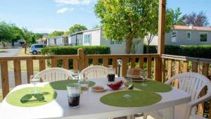 Campings Mobilhome 3 etoiles - Parc aquatique - eebgda : photos des chambres