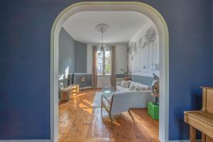 Historic Villa In Arcachon With Heated Pool