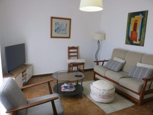 Matias Terrace House