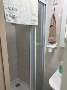 Knight & Sunshine Luxury Flatlet