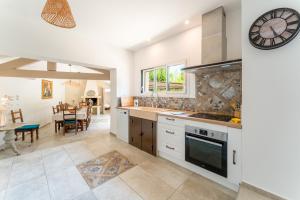 Bergeries Saumane, Grande Bergerie