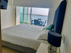 Aptos con vista de frente al mar Palmetto sunset