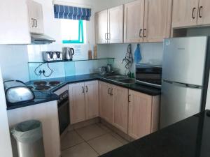 Athenian Cascades Kaliva 360