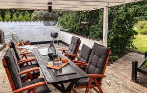 Awesome Home In Vejby With Wifi