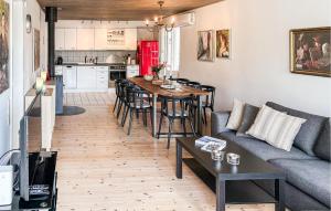 Awesome Home In Vejby With Wifi