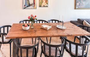 Awesome Home In Vejby With Wifi