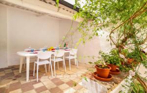 3 Bedroom Stunning Home In Antequera