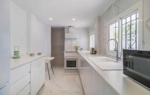 3 Bedroom Stunning Home In Antequera