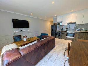 Stylish Cape Town City Apartment Work & Play